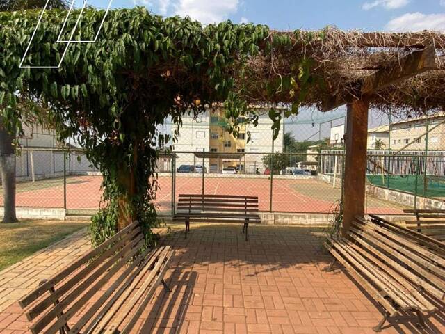 #49 - Apartamento para Venda em Anápolis - GO