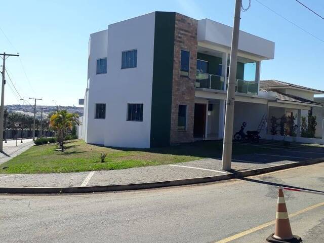 #79 - Casa para Venda em Anápolis - GO